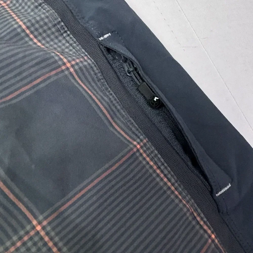 VTG Lululemon Pace Breaker Shorts Lined Plaid 9